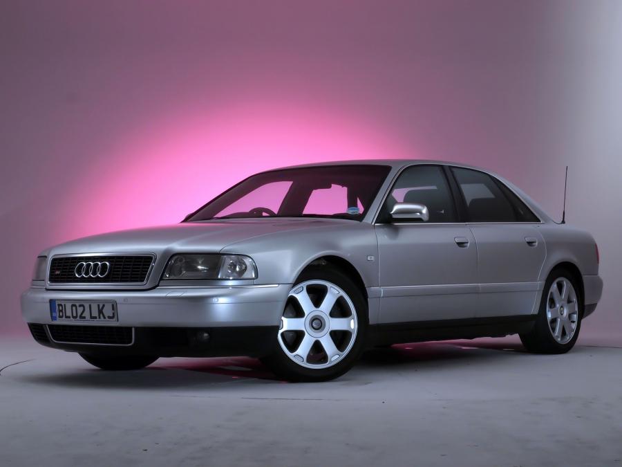  Audi S8 (D2) 1999 года  (UK) (фото 15 из 39)